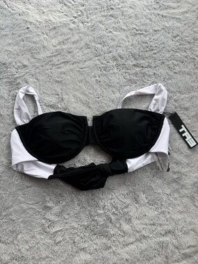 TA3 Sweetie Bikini Top Black White Underwire Colorblock Back Tie XL